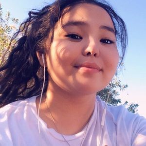 Meet your Posher, Kamila